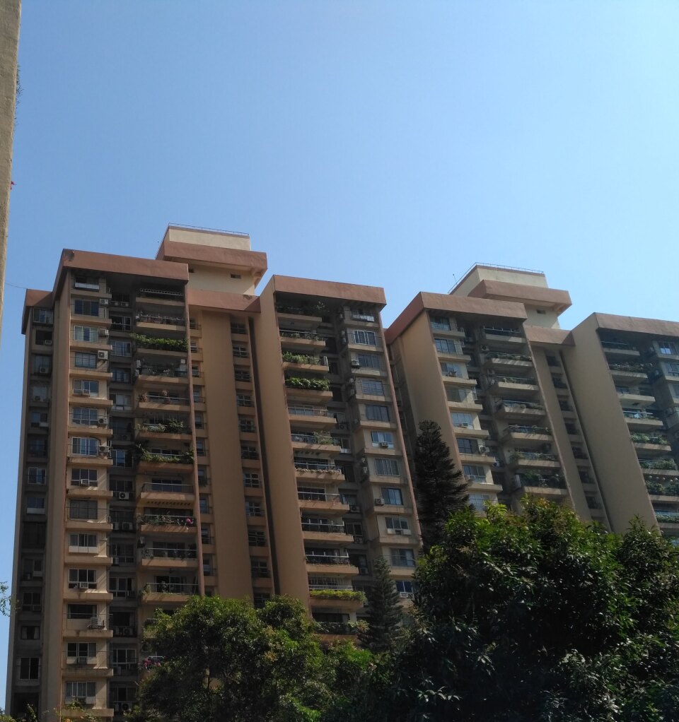 Lokhandwala Infrastructure Builders Lokhandwala Green Acres Photos And