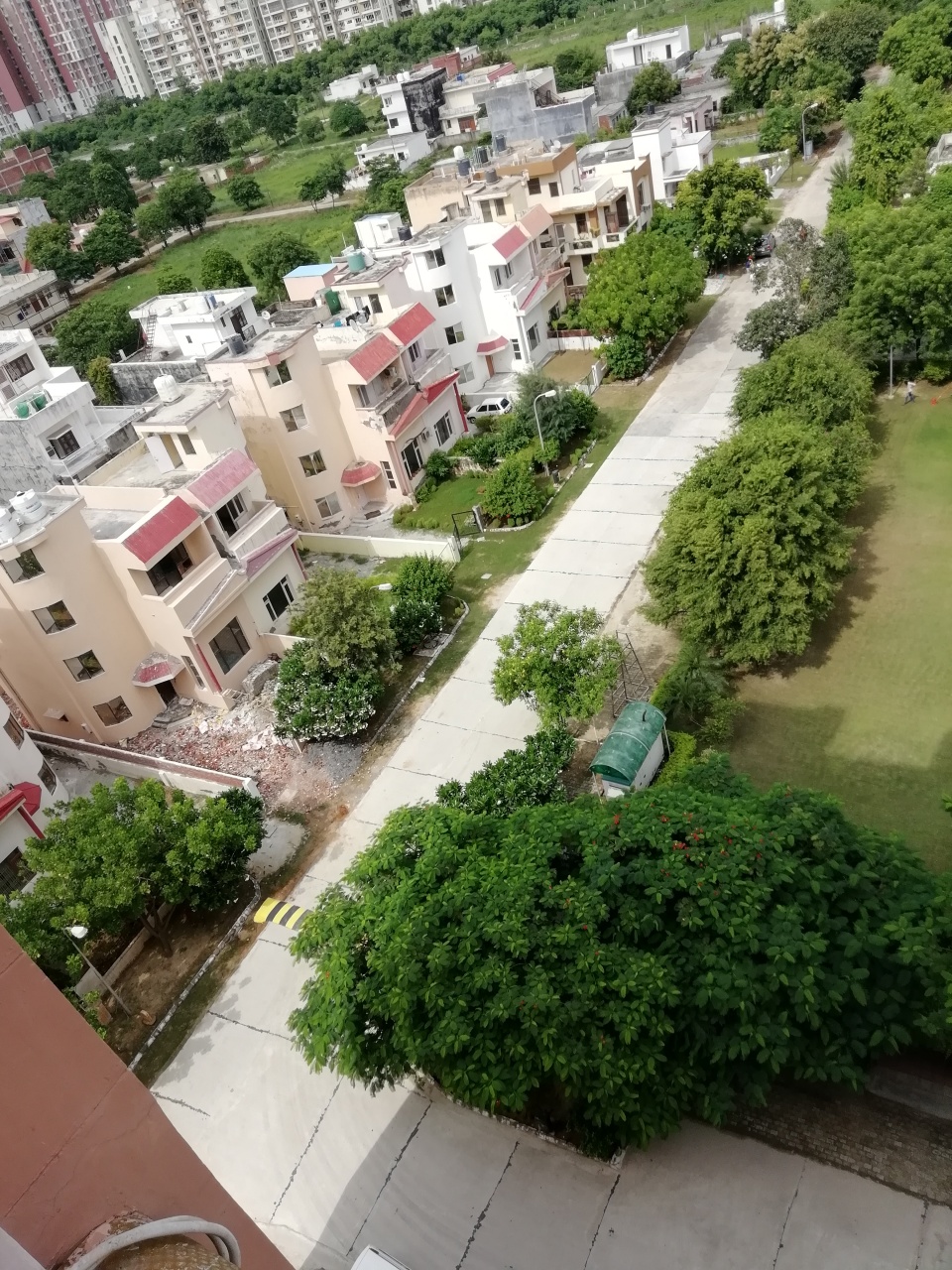 Greenwoods Society Sector Omega 1 Greater Noida Resale Price List