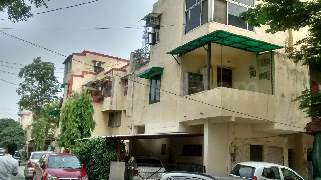 Mahaveer Apartments Sector 29 Noida Resale Price List, Brochure, Floor Plan, Location Map & Reviews