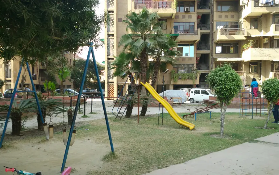 Pawittra Apartments Photos Vasundhara Enclave, Delhi East Pictures