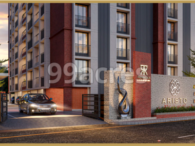 Pramukh Aristo Entrance