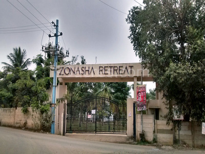 Zonasha Retreat Entrance